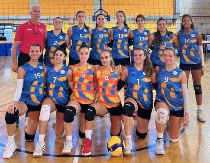 «Α.Γ.Σ ΑΡΤΕΜΙΣ ΚΟΡΥΔΑΛΛΟΥ» - Cafe Feminino